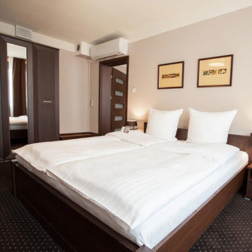 Diament Spodek - Pokoje