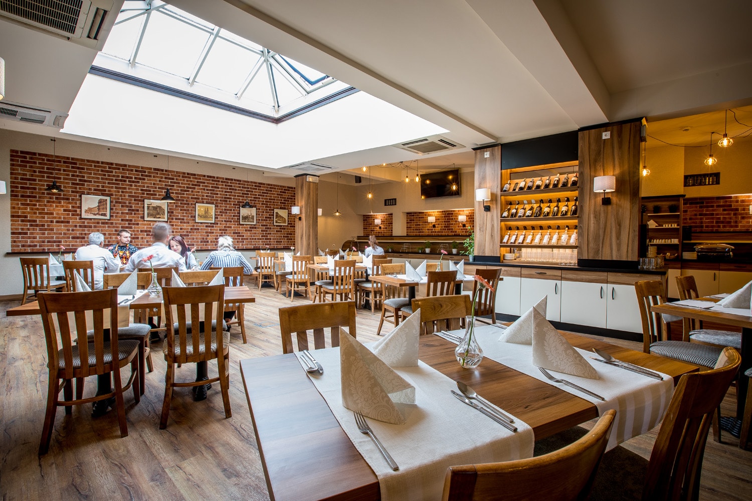 hd03_08_restauracja_slider_2