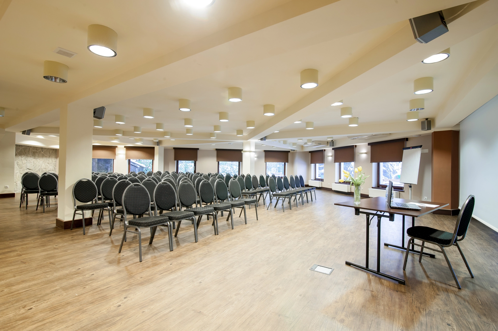 odnowione sale konferencyjne